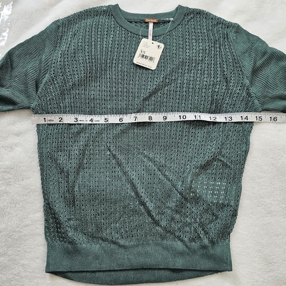 Free People H2O Crew Open Stitch Knit Long Sleeve Top Jade Green XS NWT - Picture 9 of 13
